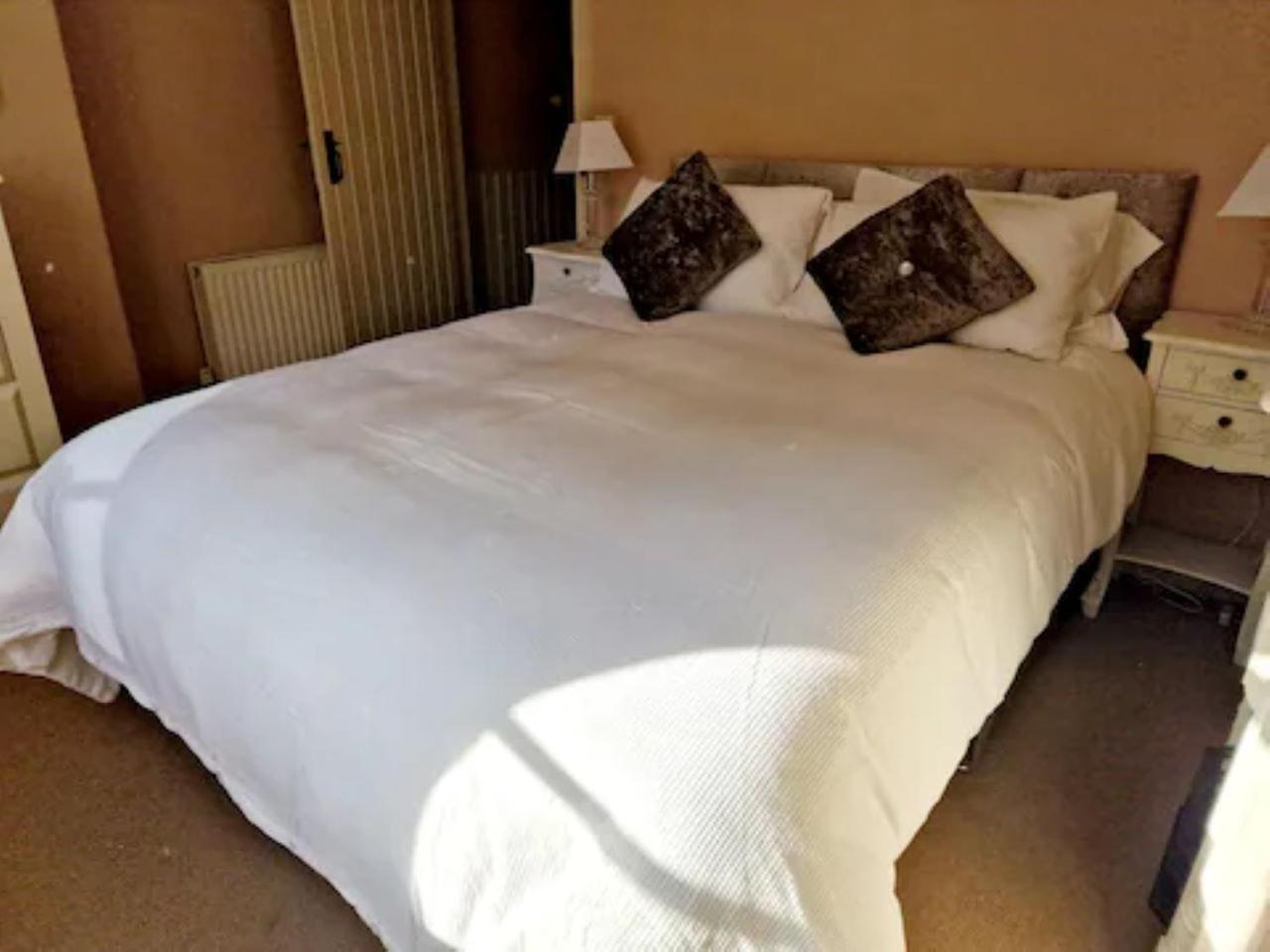 Jackdaw Cottage-Beautiful Cottage, Town Centre Wimborne Minster Exteriör bild